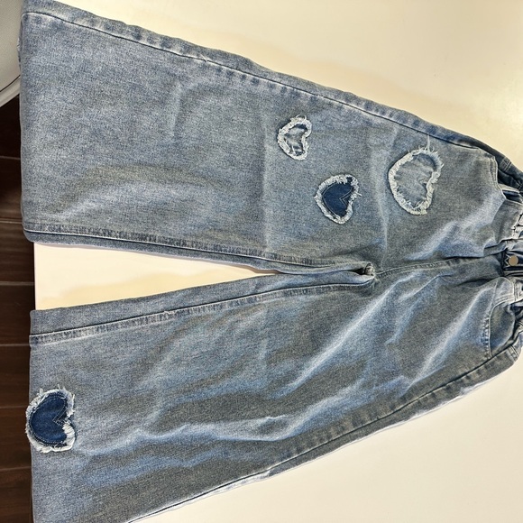 SHEIN Blue Heart Accent Wide Leg Jeans - Picture 2 of 4